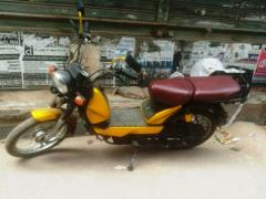 TVS XL 100 i-touch